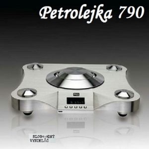 Petrolejka 790