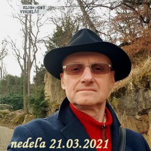 Literárna čajovňa 221