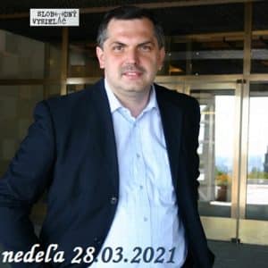 Literárna čajovňa 222