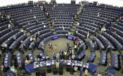 Europarlament prijal správu, ktorá ohrozuje suverenitu členských štátov i právo veta.